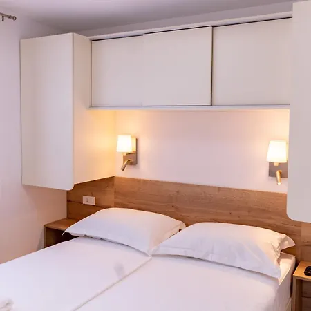 Arti Homes Rab - Two Bedroom With Terrace Arti 2 Apartment *