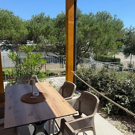 Apartment Arti Homes Rab - Two Bedroom With Terrace Arti 2 Banjol